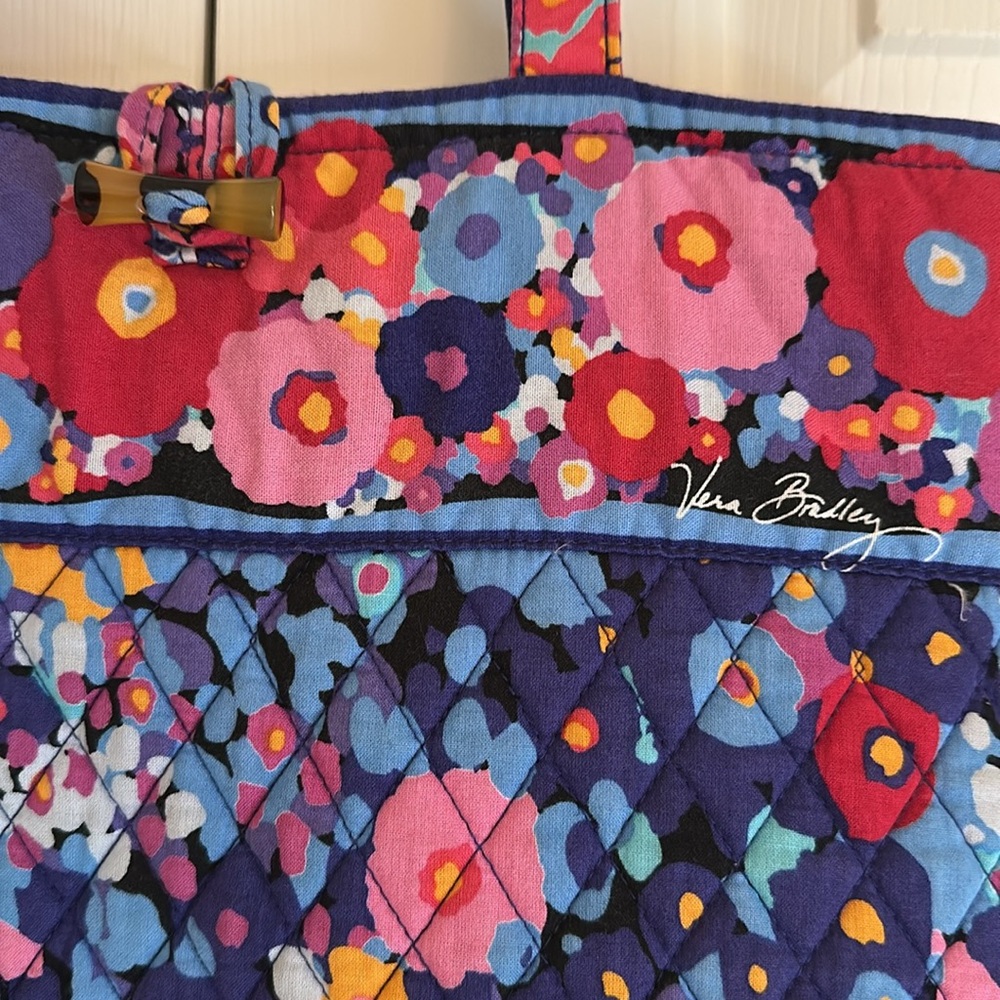 Vera Bradley Tote bag ๐ธ - Picture 2 of 4